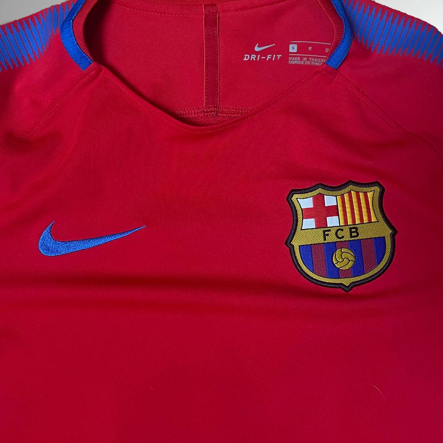 MAILLOT FC BARCELONE 2017 2018 TRAINING (S)