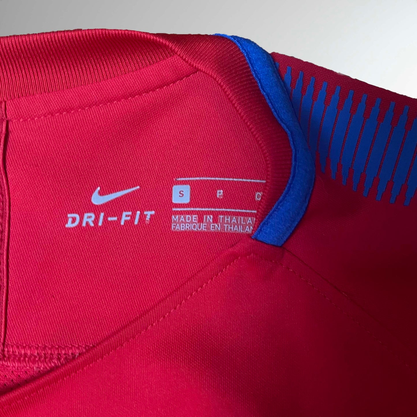 MAILLOT FC BARCELONE 2017 2018 TRAINING (S)